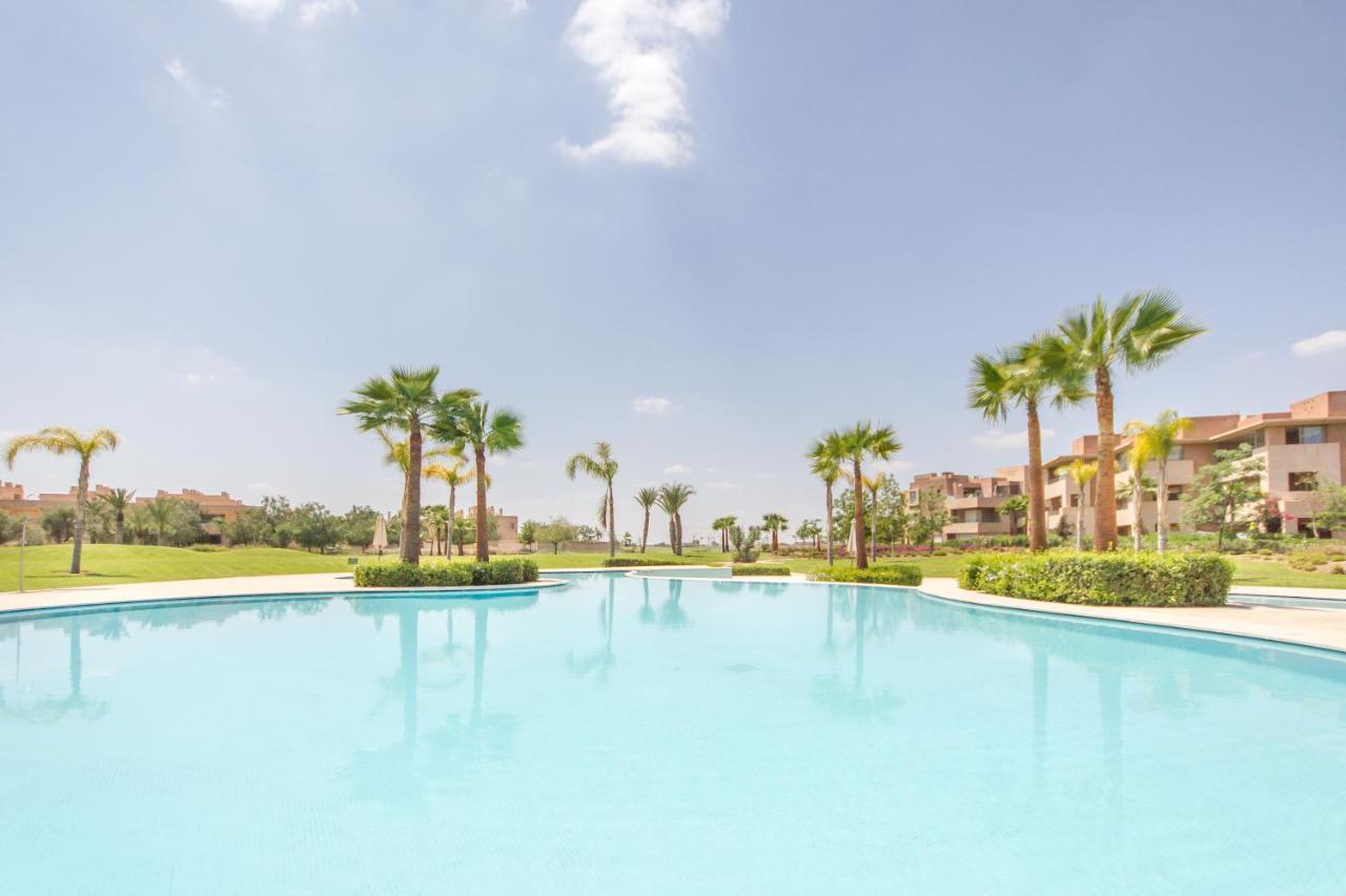 Lumineux Et Vue Degagee Sur Piscine A Prestigia Lägenhet Marrakesh Exteriör bild