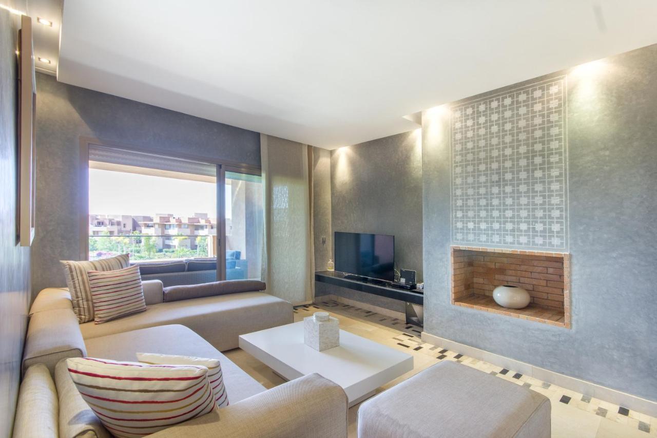 Lumineux Et Vue Degagee Sur Piscine A Prestigia Lägenhet Marrakesh Exteriör bild
