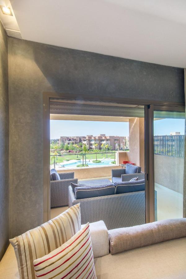 Lumineux Et Vue Degagee Sur Piscine A Prestigia Lägenhet Marrakesh Exteriör bild